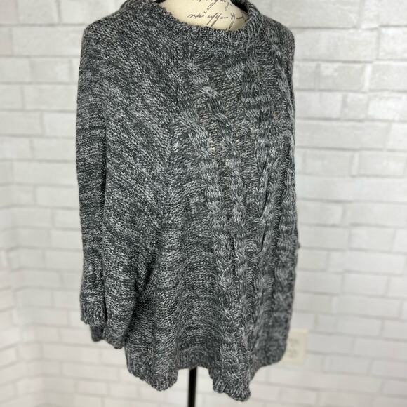 Mystree Gray Short Dolman Sleeve Cable Knit Sweater Size Medium / Large - Picture 6 of 11